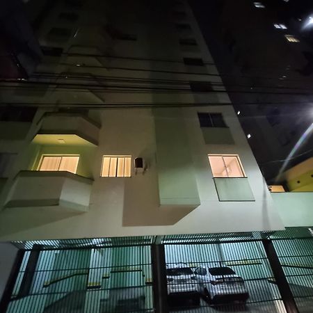 Appartamento Luxo Quadra Mar Balneario Balneário Camboriú Esterno foto